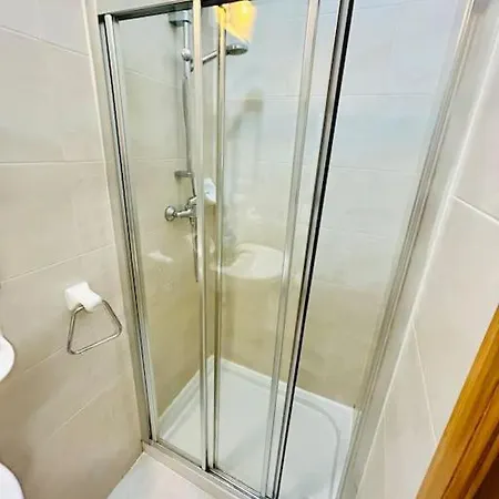 Seaside Spinola In St Julians, Queen Beds * سانت جوليان