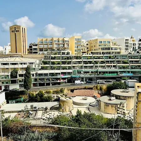 Seaside Spinola In St Julians, Queen Beds شقة