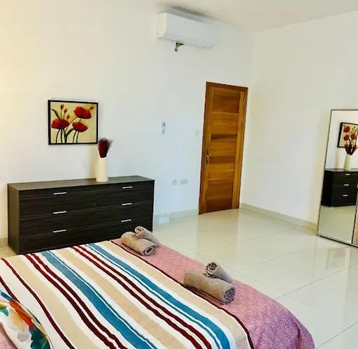 Seaside Spinola In St Julians, Queen Beds Saint Julian's