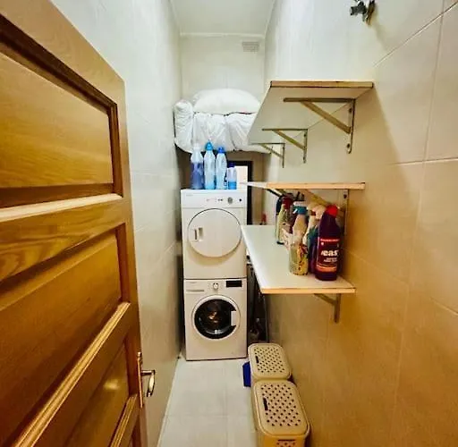 Seaside Spinola In St Julians, Queen Beds *