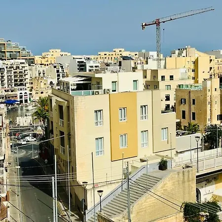 Apartment Seaside Spinola In St Julians, Queen Beds *